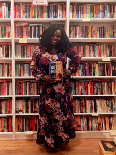 ATL! 🍑 

Thank you to the incredible Marcie of @browngirlcollective and the legendary @charisbooksandmore for being such wonderful hosts 💙💛

For this hybrid event, thank you to everyone who joined virtually and in-person in Atlanta 🫶🏽

#booktour #booklauch #bitterhoney #lolaakinmade #bitterhoneybook