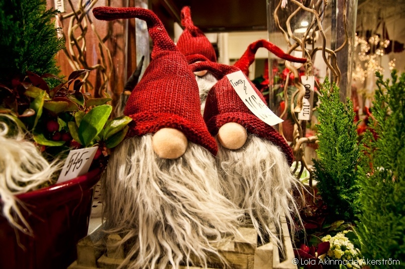 Christmas Holiday Decorations in Stockholm - Travel Photography by Lola Akinmade Åkerström