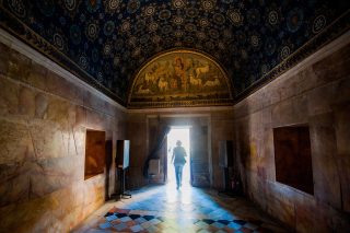 Happy Easter 🙏🏽💛
He lives forever in our hearts.

#Easter

Photo shot in Ravenna, Italy