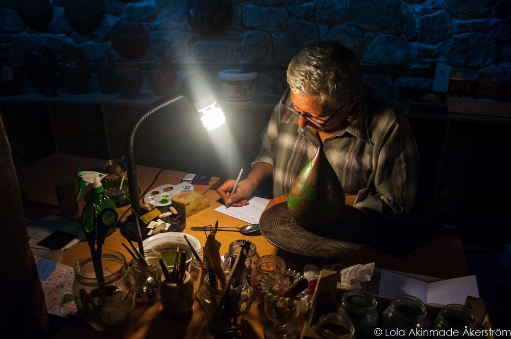 Artist in Plovdiv, Bulgaria - Travel Photography by Lola Akinmade Åkerström